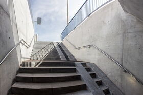 Graffiti protection of concrete surfaces of an underpass
